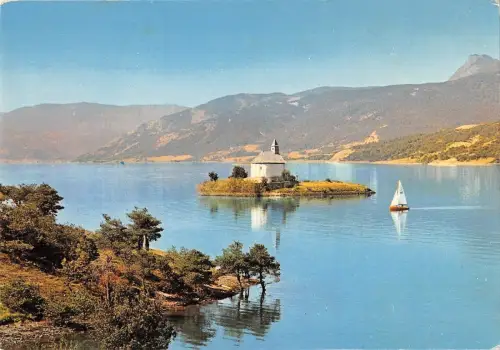 BT6922 Lac de Serre poncon la chapelle de st michel de prunieres France