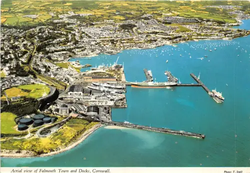 uk46594 falmouth town and docks cornwall uk