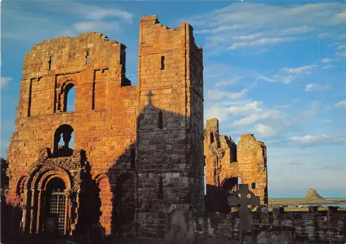 uk46169 lindisfarne priory and castle northumberland uk