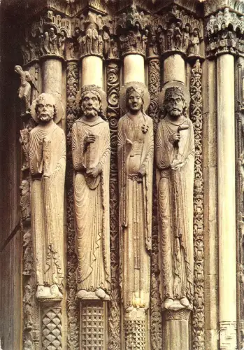 BT3911 Chartres la cathedrale France