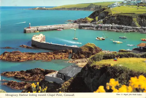 uk33893 mevagissey harbour and chapel point cornwall uk