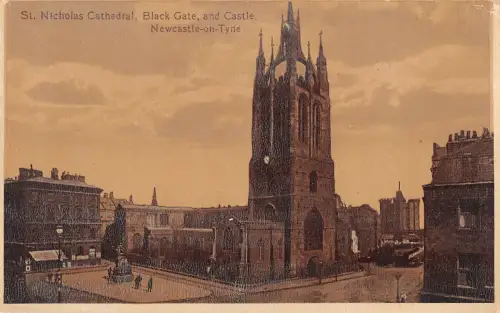 uk13569 st nicholas cathedral black gate and castle newcastle upon tyne uk