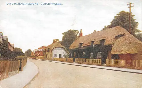 uk28646 old cottages basingstoke uk