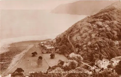 uk22598 Ansicht des Vorlandes und der Lynmouth Bay Echtfoto UK