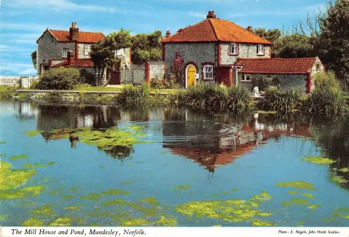 uk11580 mill house and pond mundesley norfolk uk
