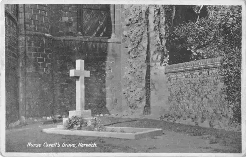 uk30570 Krankenschwester Cavells Grab Norwich Echtfoto UK