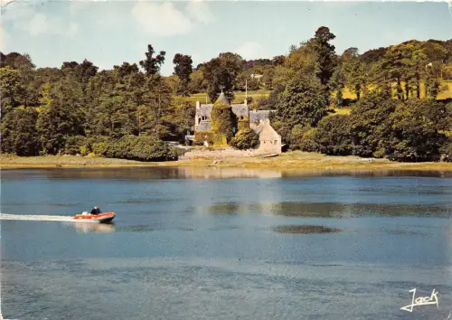 BR31163 Locouirec sur les rives du Douron france