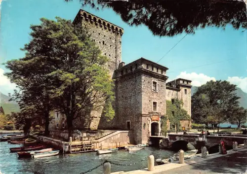 BT0517 Lago di garda Riva La rocca Italien