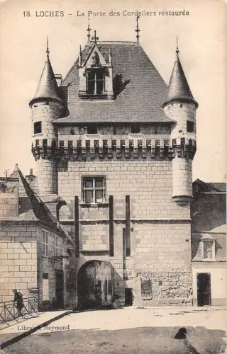 BF7601 loches la porte des cordiliers restauree france Frankreich