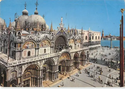BT1770 venezia basilica e piazzetta s marco italy