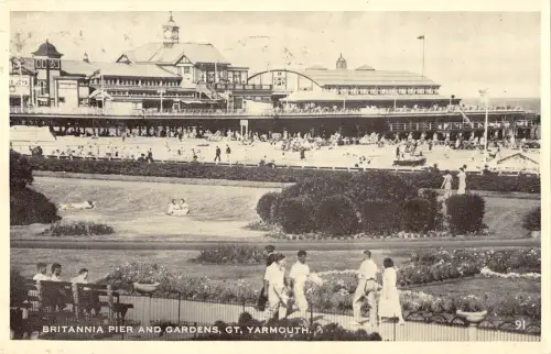 uk17974 britannia pier and gardens gt yarmouth real photo uk
