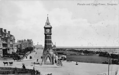 BR96115 Parade und Uhrturm Skegness Valentinssuk