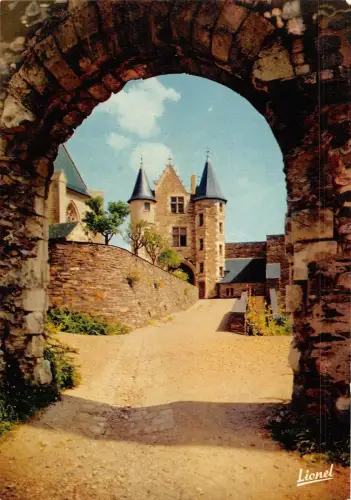 BR54740 Interieur du chateau Angers france