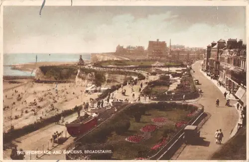 uk13490 promenade and gardens broadstairs uk