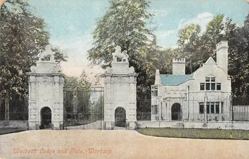 BR96386 welbeck lodge and gate worksop uk