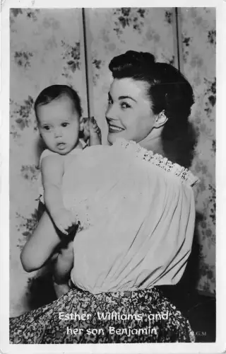 Lot225 Esther Williams and Her Son Benjamin Schauspielerin UK Film