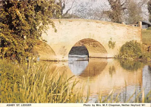 B100830 ashby st ledger uk