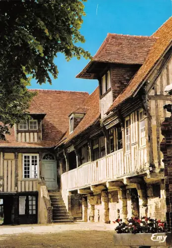 BF114 pont l eveque la maison des dominicaines Frankreich