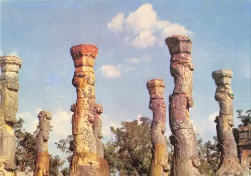 BT12068 Nissanka latha mandapa plonnaruwa Sri Lanka