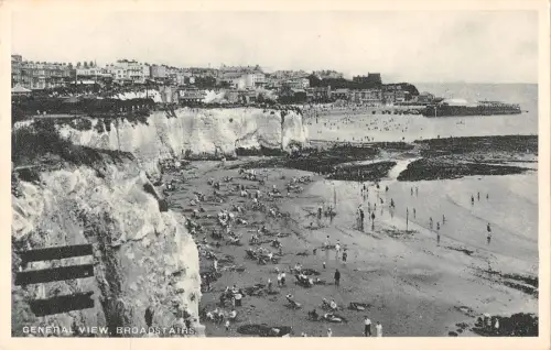 uk13704 Gesamtansicht Broadstairs Echtfoto UK