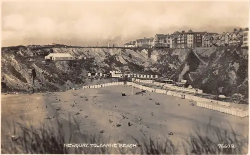 BR96031 Newquay Tolcarne Beach Echtfoto UK