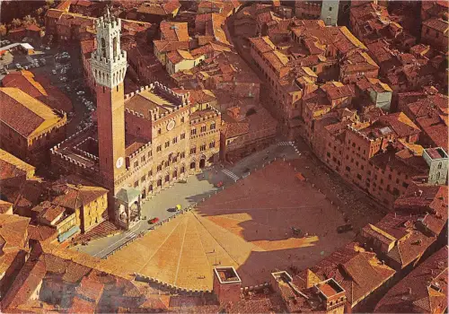 BR49081 Piazza del campo Siena Italien 1