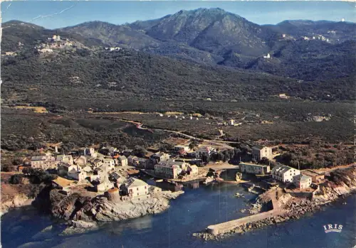 BR31292 Centuri le village en haut et la Marine france