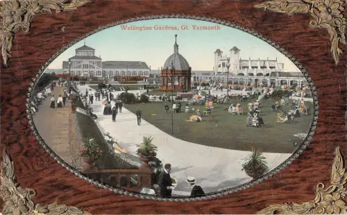 uk13667 wellington gardens gt yarmouth uk