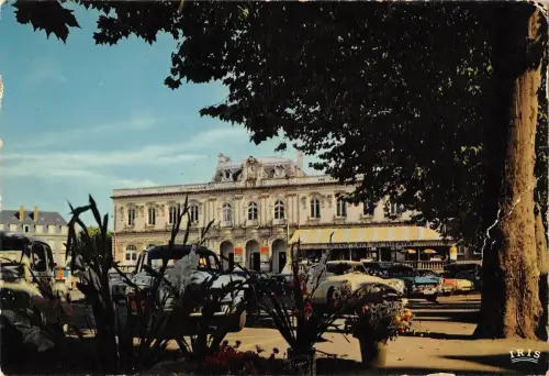 BR54606 Place Aristide Briand Brive Frankreich