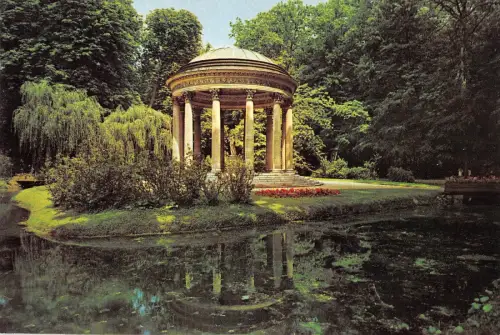 BT4967 Versailles le temple de l amour France