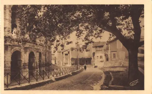 BF8093 arles sur rhone partie des arenes vues a travers france France