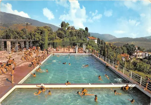 B83182 levens a m la piscine france