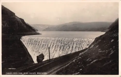 uk14985 caban coch dam elan valley rhayader wales uk