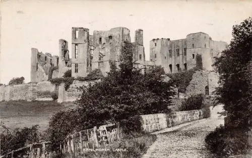 BR59091 Kenilworth Castle UK