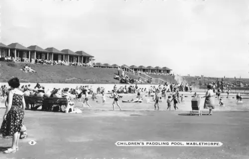 uk14651 Kinder Planschbecken Mablethorpe Echtfoto UK
