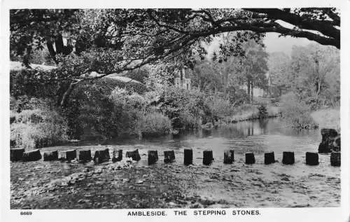 uk31077 trittsteine ambleside echtfoto uk