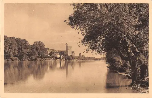 BF10405 le rhone a avignon tour de philippe le bel france Frankreich