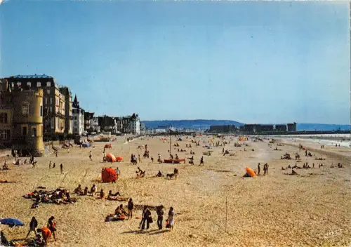 [D*] BT10253 Trouville sur mer France