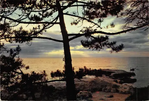 BF2790 pierreres coucher de soleil sur les france