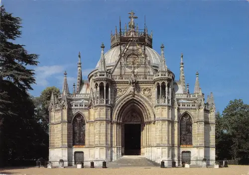 BT5031 Dreux la chapelle royale st louis France