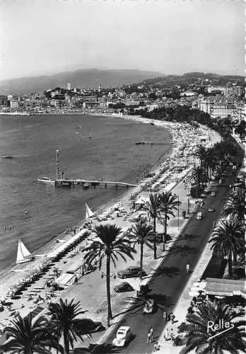 BR11739 Cannes La plage de la croisette et le suquet Echtfoto Frankreich