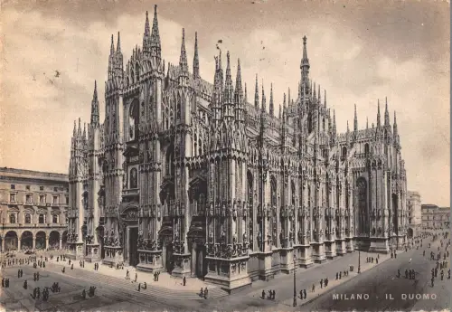 BT3156 Il duomo Milano Italien
