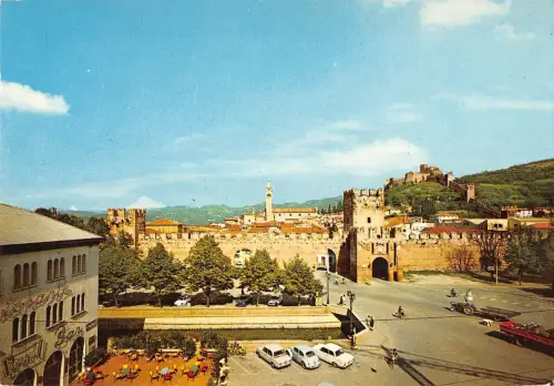 BT0440 Soave Panorama Italien