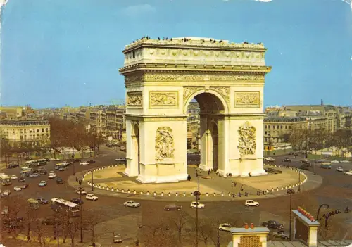BT13966 L arc de Triomphe Paris France