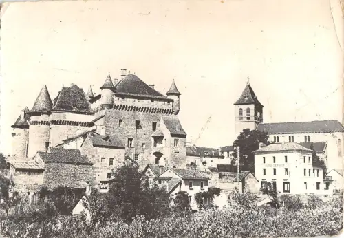 BR52999 Locapelle marival le chateau et l eglise Frankreich