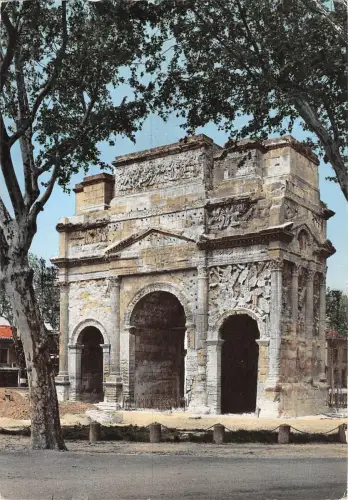 BT12992 Orange l arc de triomphe France