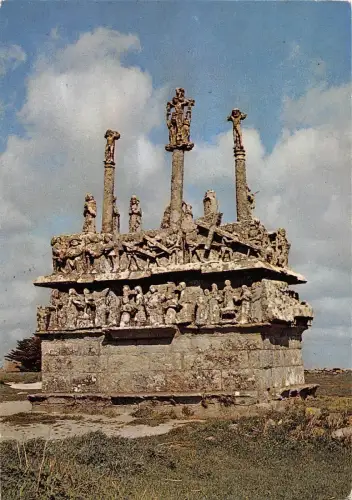 BR52528 Bretagne un des plus celebres calvaires bretons Frankreich