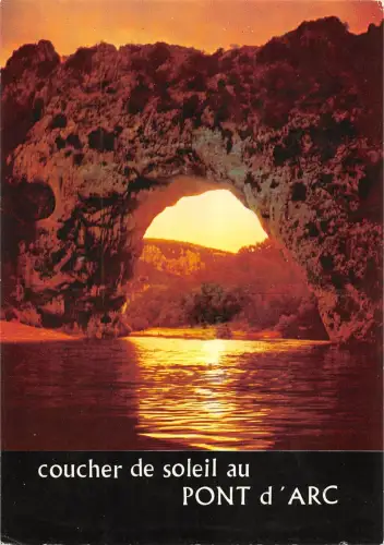 BT9474 Les Gorges de l ardeche le pont d arc Frankreich