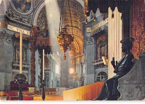 BT1648 roma basilica di s pietro interno italy