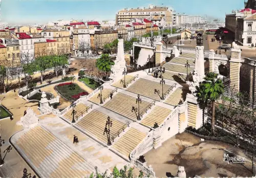 BT7026 Marseille les escaliers de la gare France